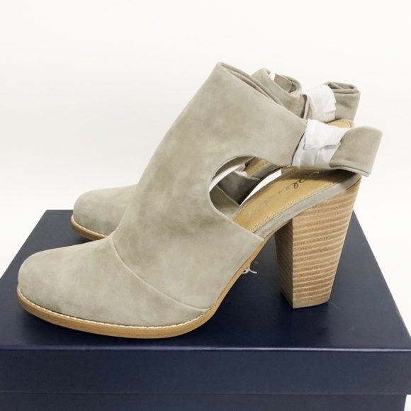 Splendid Danae Stacked Heel Bootie Pearl Gray - Picture 5 of 6